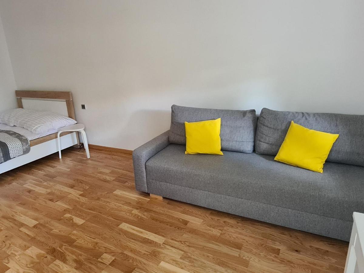 Apartment Na Zamkowej كراكوفيا المظهر الخارجي الصورة