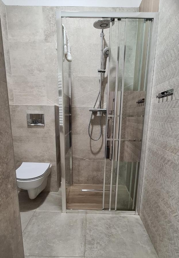Apartment Na Zamkowej كراكوفيا المظهر الخارجي الصورة